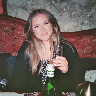 CiaraIrven's profile picture. 