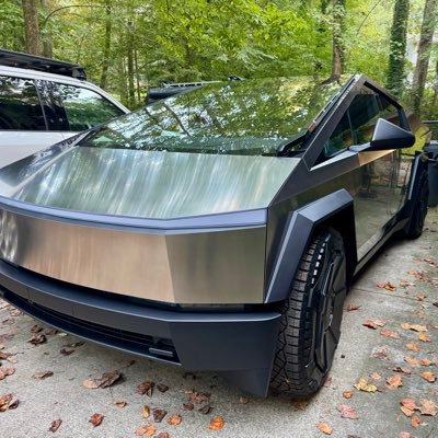 SmithJonny32090's profile picture. 