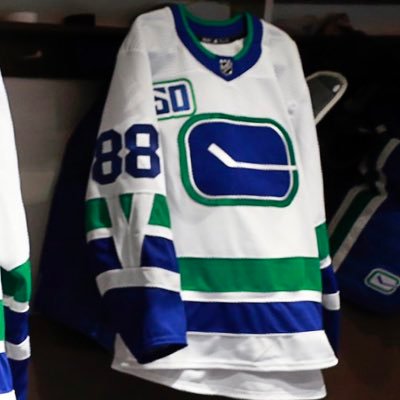 StarFruitie's profile picture. 🥀