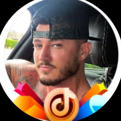 eastwoodl00's profile picture. 🤚Michigan farm boy🌽🌴⚒ Tik Tok live @eastwood0100 BEASTWOOD nation https://t.co/KOQ0wDDGFg