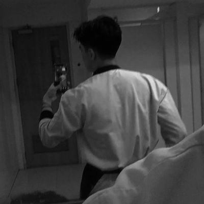 agunglsptraa's profile picture. 