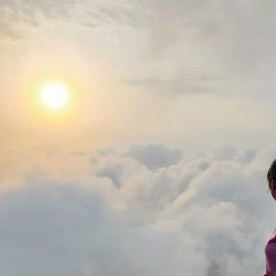 meriiimarjiii's profile picture. bura ladka stan Karanveer Mehra ❤️ 
@KaranVeerMehra