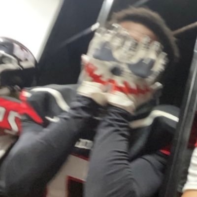 HS c/o 25' (Football (5'7/160/DB/RB) (Track (100 ,200 ,55,400,long jump)