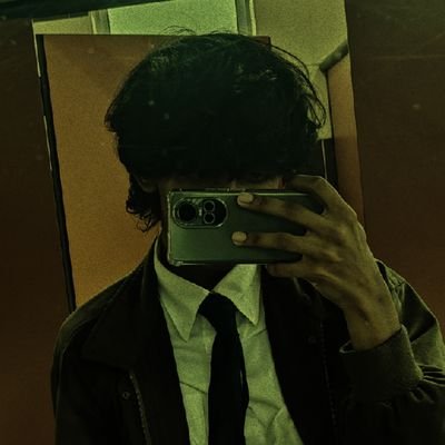 taokarei's profile picture. 20// electric fishes - out now ⚡🐟