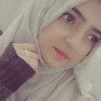 BushraKira80729's profile picture. 