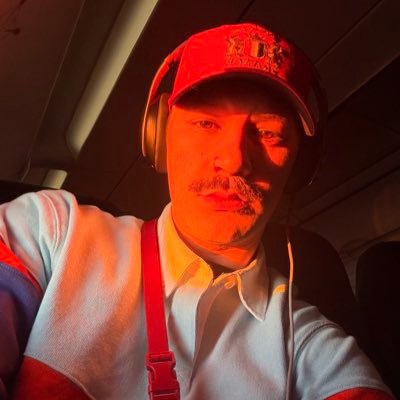 Nathanvega's profile picture. Vinyl Record Collection: https://t.co/RGph6S2Bbp