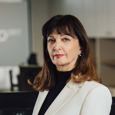 SuzanaKos_'s profile picture. https://t.co/h4Y3Btqap3