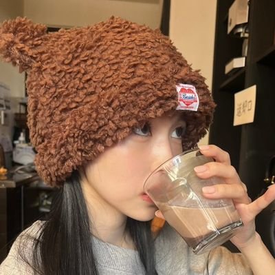 strxwberryyeogi's profile picture. forever in my heart @JYPETWICE