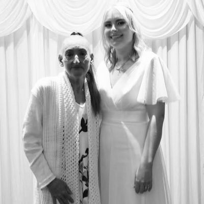 WIFE!🤍💍 & Mama👩🏼 👼🏼🤍 A.I.B 🧒🏼💙 👼🏼🤍A.M.K.B 👧🏼🩷 C.B🐶🩷
