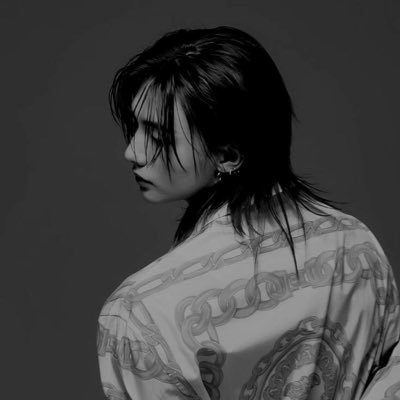 hyunlune_'s profile picture. 