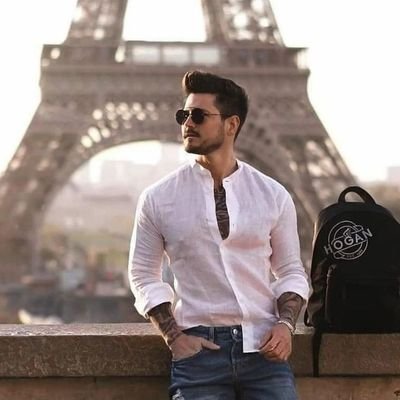 BhavyaX_'s profile picture. 😎 Built different, moving silent but making noise 🔥 | Dream big, hustle harder 💼🚀 | Kings don’t compete, they dominate 👑