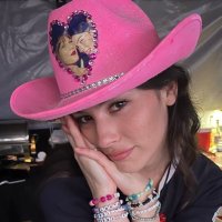 aurora (@glamourndtrauma) 's Twitter Profile Photo aurora (@glamourndtrauma) 's Twitter Profile Photo