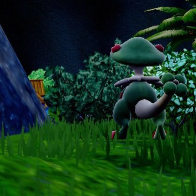 好きなポケモンはキノガッサ! 三重県でポケカやってます 暇な方是非お気軽に話しかけたりポケカ誘ったりしてください!