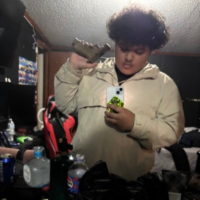 @Xruz503