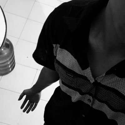 Bgstld's profile picture. dblang kotor juga kaga kotor

mdni/ kotor