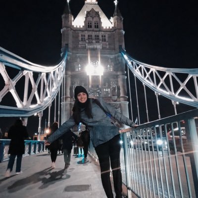 Estratega de marketing digital. Sigue mi agencia en Facebook/ Instagram y Tiktok como AgenciaYeijoha
