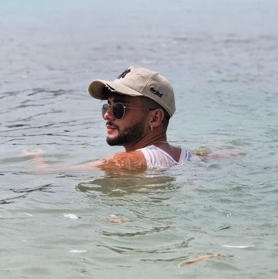 takemidiwano's profile picture. 