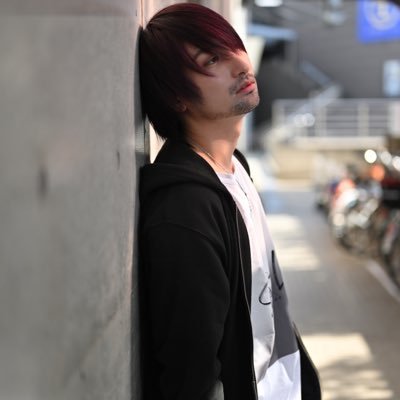 白いギターの歌い人さんのプロフィール画像