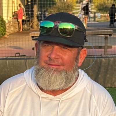 cuz4rolltide's profile picture. Being a Dad has to be the best thing ever in my life!!