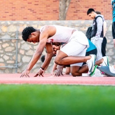 C/O 2025🎓||Canutillo High-school ||track🏃🏾♂️|| Email-mitchelljaden15@gmail.com (915)-790-9217 100m-10.95