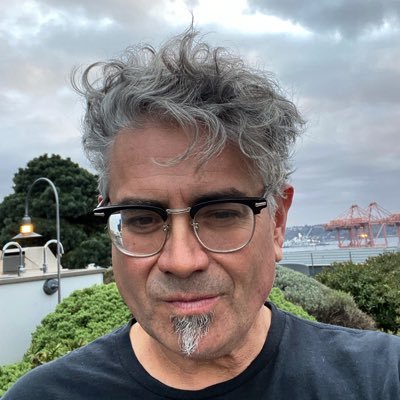 r_noring's profile picture. 