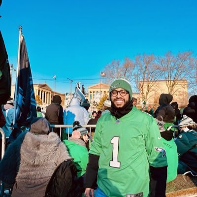 RayBanMerchant's profile picture. Hungry dogs run faster VT 2019 UVA MSDS 2022 #FlyEaglesFly💍💍 #GoHokies🦃