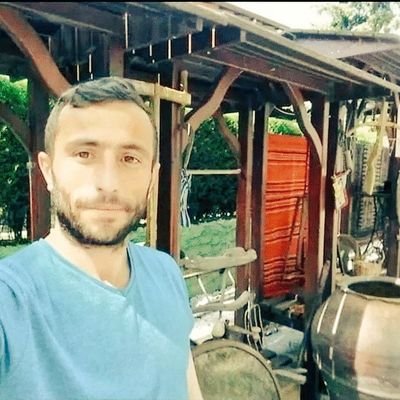 Ölüm Ayrılığın en güzel halidir ne giden suçlanır Ne kalan umutlanır 🥀 Trabzonspor❤💙