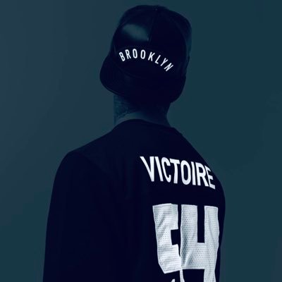 b75444302's profile picture. AM ZAH