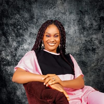 Educator|Online English Tutor|RapArtiste|Song Writer| Tv host@newpagetv|Wife|Mum|Parenting Enthusiast|Ywap|Jossite
IG:@ladybmuzik.
tiktok @ladybmuzik24