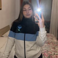 auro (@_a_u_r_0_r_a) 's Twitter Profile