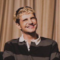 caio ★ (@vsfcacaio) 's Twitter Profile Photo caio ★ (@vsfcacaio) 's Twitter Profile Photo