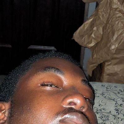 oluwatomisona_'s profile picture. BELIEVER. Husband. Father of 4. 47.