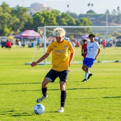 Athlete ⚽️ || ST/CAM || @canyoncomanches + @strikersirvine || 5’11 ‘160 || 3.8 GPA || Class of 2027 || Captain #13 ||