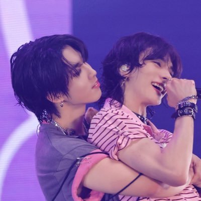 성인테이🥟🥝🐹 #현진 #지성 #랩춤