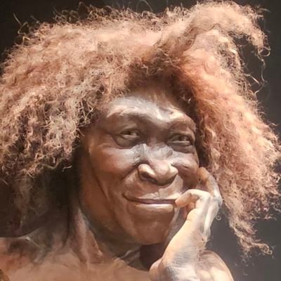 #Mama ♥️ #Zangeres 🎤🎶
Keuzevrijheid werkt twee kanten op ♥️. Reageert niet op berichten waarin gescholden wordt... #FREEHUMANS