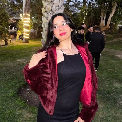 I'm emma i make jokes when I'm uncomfortable;
Computer science student 👩🏻💻