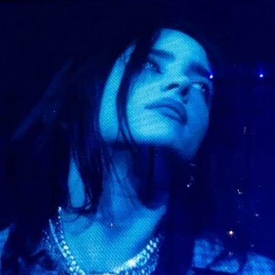 ruyamoon_s's profile picture. 𝖺 𝗐𝖾𝗂𝗋𝖽 𝗀𝗂𝗋𝗅 𝗐𝗋𝗂𝗍𝗂𝗇𝗀 𝖺𝗎'𝗌 𝖺𝗇𝖽 𝗌𝗈𝗆𝖾 𝗐𝖾𝗂𝗋𝖽 𝗌𝗁𝗂𝗍.