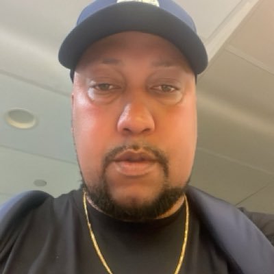 deorange's profile picture. I'm from Bermuda and im the Head Golf Professional at Port Royal Golf Course in sunny Bermuda.