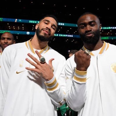 dribblemoves's profile picture. 99 overall @CELTICS☘️@PHILLIES @EVERTON