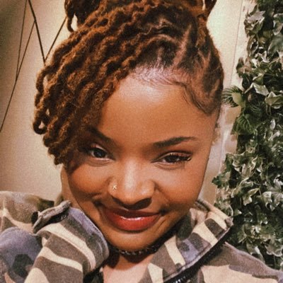 MayaMahree's profile picture. writer | mfa | 1908 | chicago bred.