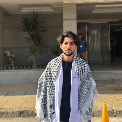 l am a medical student from Gaza help me and my family to complet our dream https://t.co/aIiCrziR2G