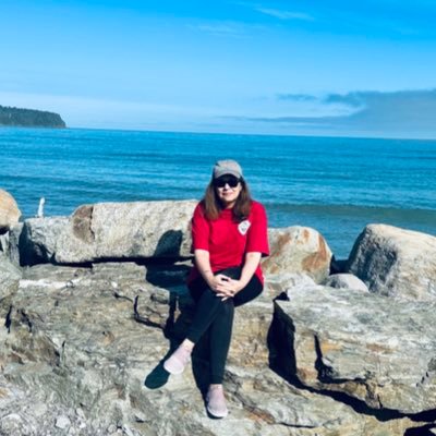 Mom, Professor, Peds ID, Peds Program Director @uthscpediatrics #MedEd #IDTwitter #MedTwitter #PhysicianWellness views = own (she/her) 💛🧘🏽♀️chai📚🏖