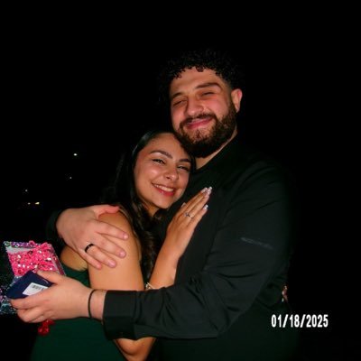💍@sandimaged I used to stream and play a lot of cs and tarkov!