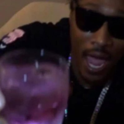 FoLiveeee's profile picture. 😈