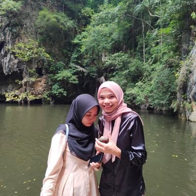 httpdewr's profile picture. 까꿍 ; ≽^•⩊•^≼ ₊˚⊹♡