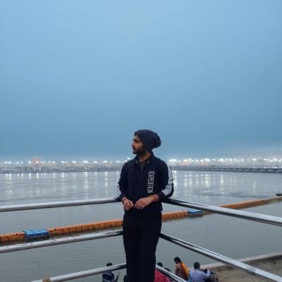 aadi_2102's profile picture. An enthusiastic person who is on the way to getting maturity.🙎.                 

                                                               Jai siyaram 🙇