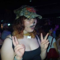 ฅ⁠^⁠•⁠ﻌ⁠•⁠^⁠ฅ (@imflo_pink) 's Twitter Profile Photo