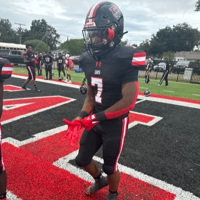 QB,RB,WR|5’11 178|STUDENT ATHLETE|Co’25 Donaldsonville Highschool Two Sport ⭐️| ALL AROUND ATHLETE NCAA# 2307952846 hudl: https://t.co/cwbftrSY7b