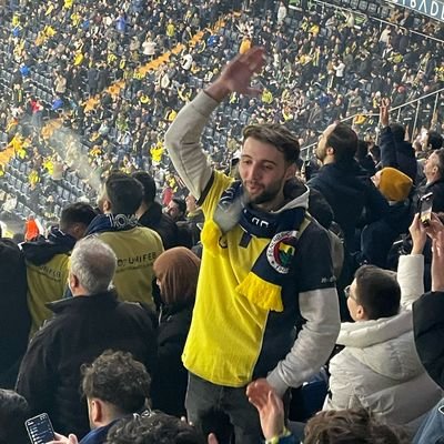 oguzhanbayramm1's profile picture. Her ne tarafa baksam kitapsizun izi var..