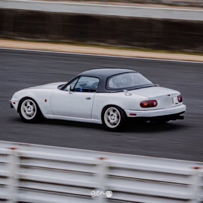 車交流用 よしじまです NC×2 NA×1にDVしました 4台目のロードスターにDV中です 2st原付が再び仲間入りしました